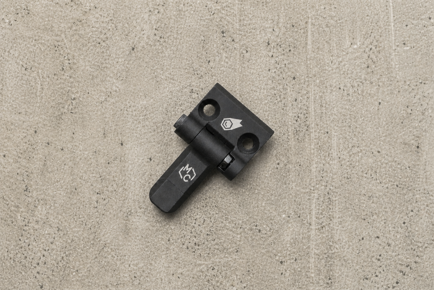 Pivot Adapter
